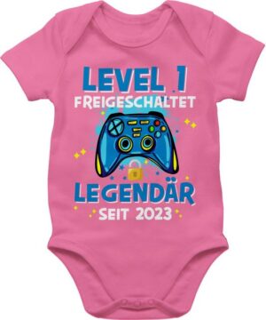 Shirtracer Shirtbody Level 1 freigeschaltet Legendär seit 2023 1. Geburtstag